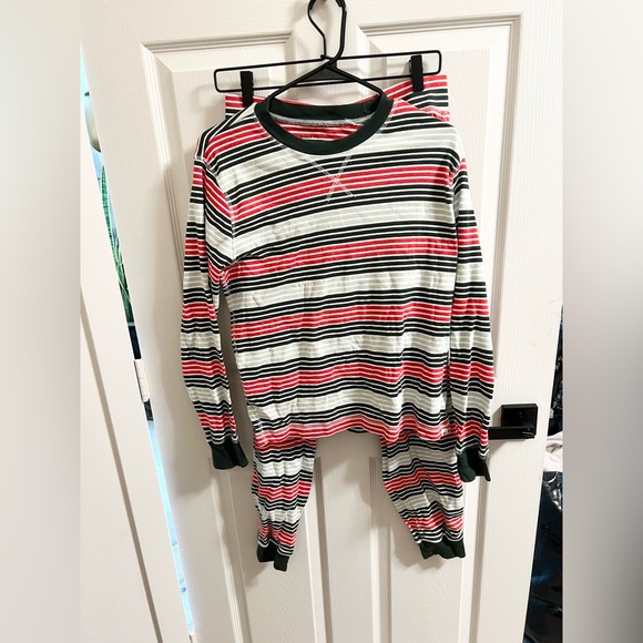 Pact 100% Organic Cotton Flurry Stripe Pajamas 2 Piece Set size M - Picture 2 of 6